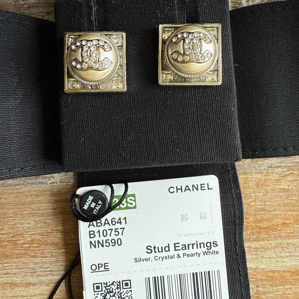 CHANEL pearl and crystal stud earrings on sale!!!
